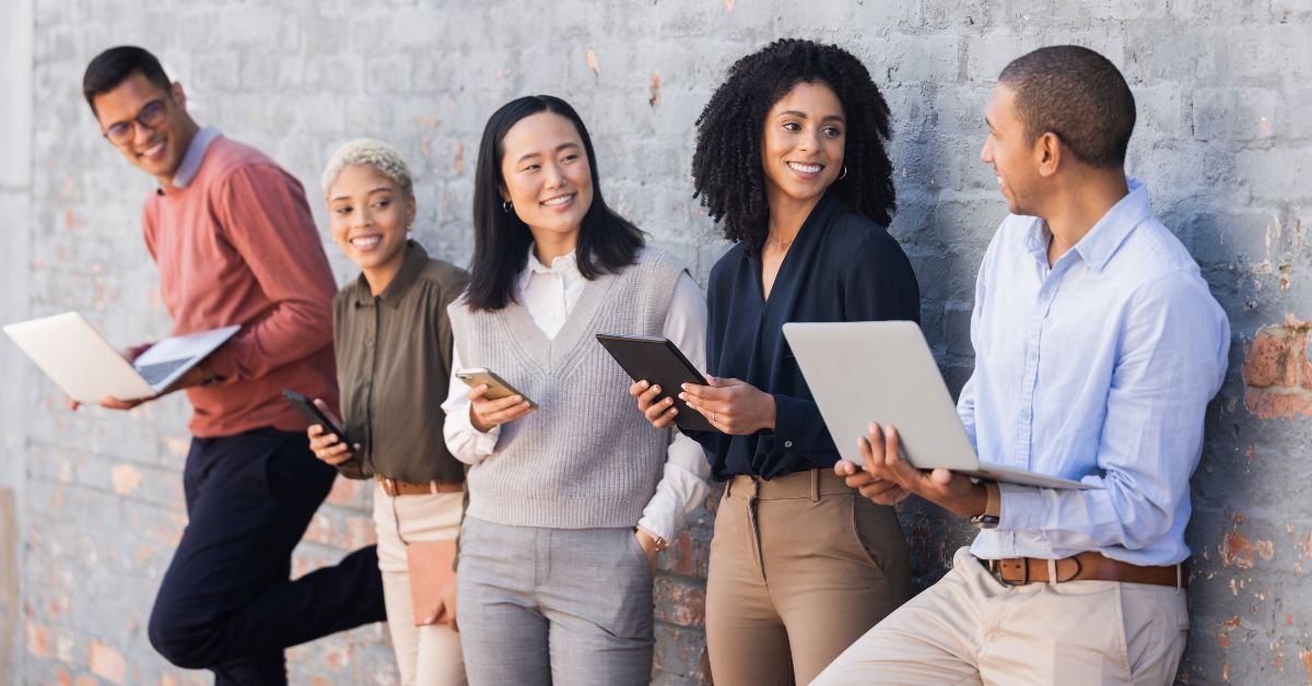 How Technology is Revolutionizing UAE Recruitment Agencies
